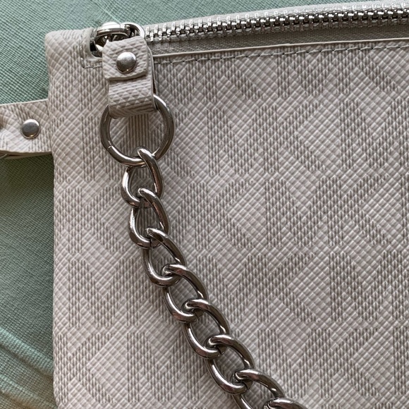 NWT Michael Kors Fanny Pack - Picture 3 of 3